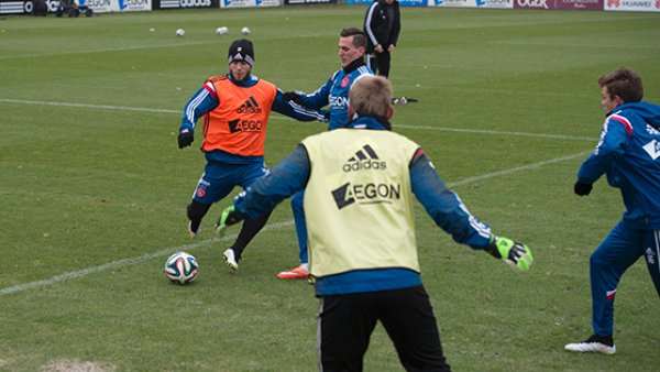 外援水平稳 外援水平稳