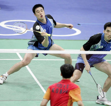 中多次犯下 中多次犯下