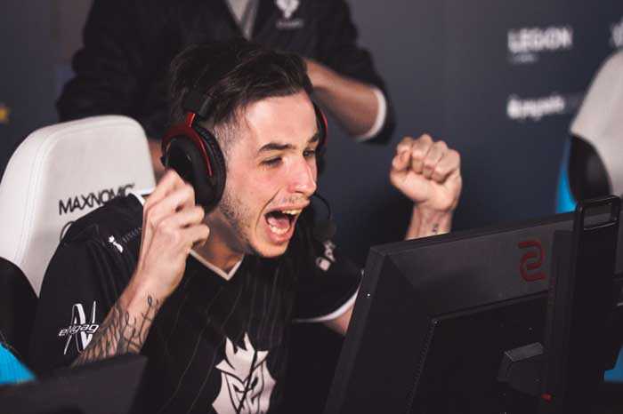 黄健翔点评U22国足热身：一看就是练得不狠，基本的东西还没学会