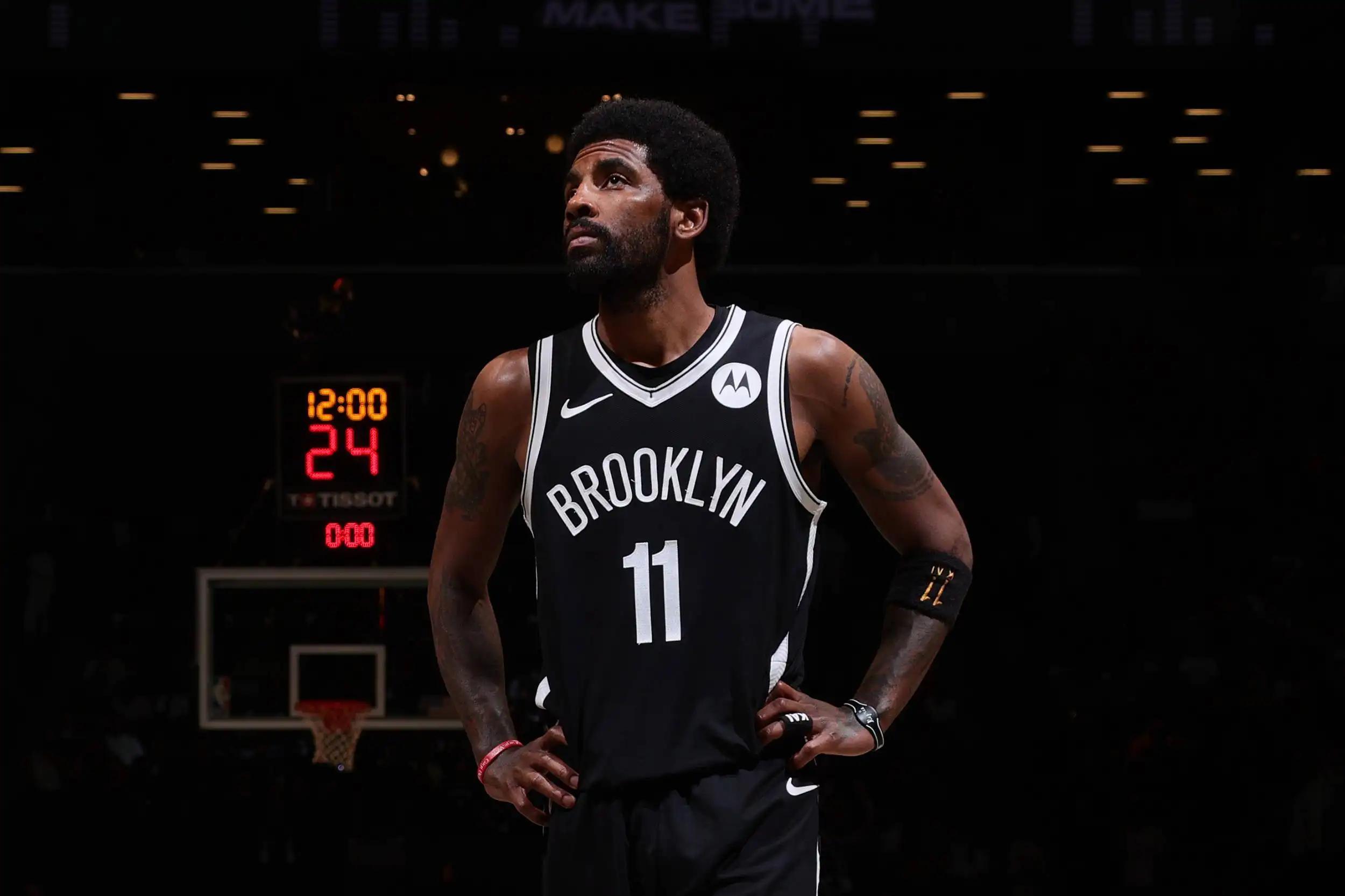 明个人与球 明个人与球