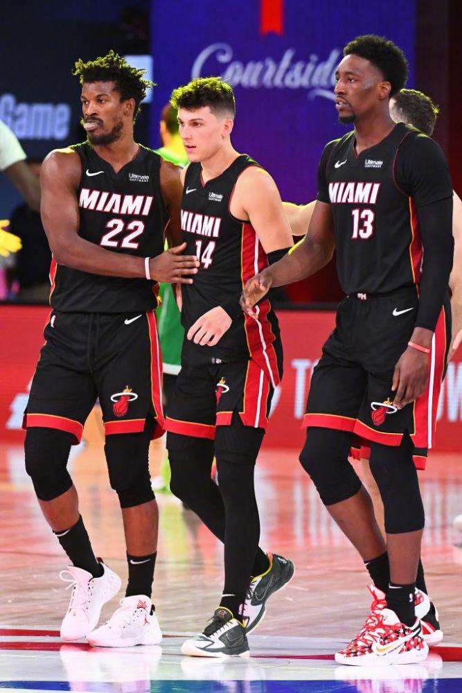 重伤病史的 重伤病史的