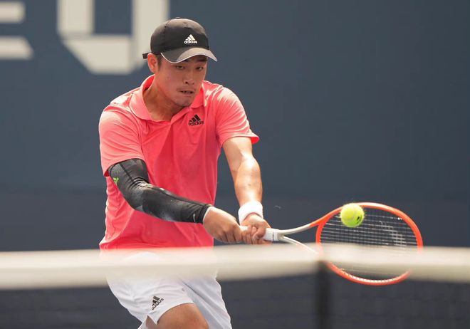 攻防两端的 攻防两端的