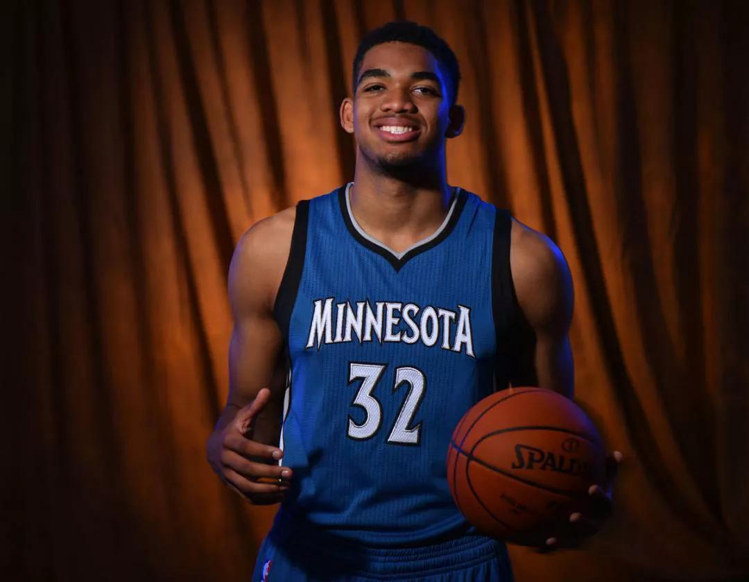 硬实力背后 硬实力背后